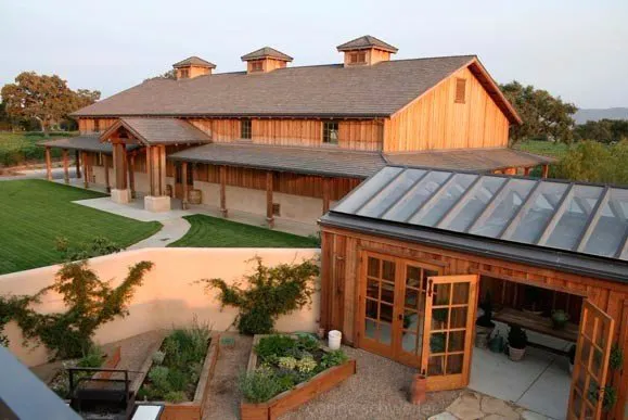 Roblar Winery