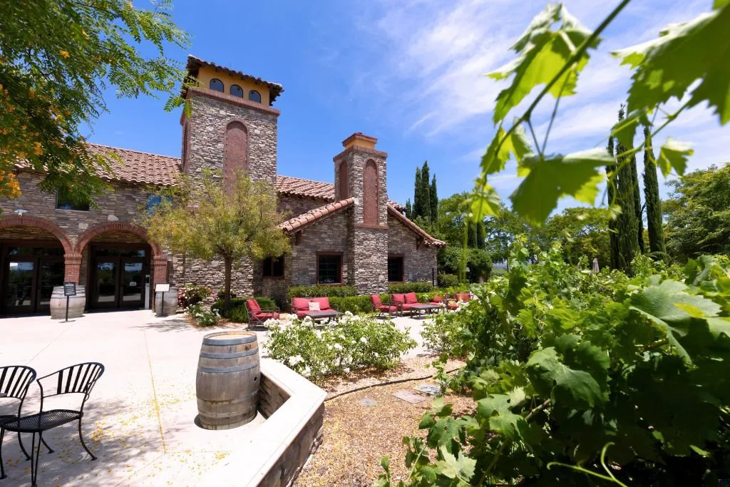 Lorimar Vineyards and Winery