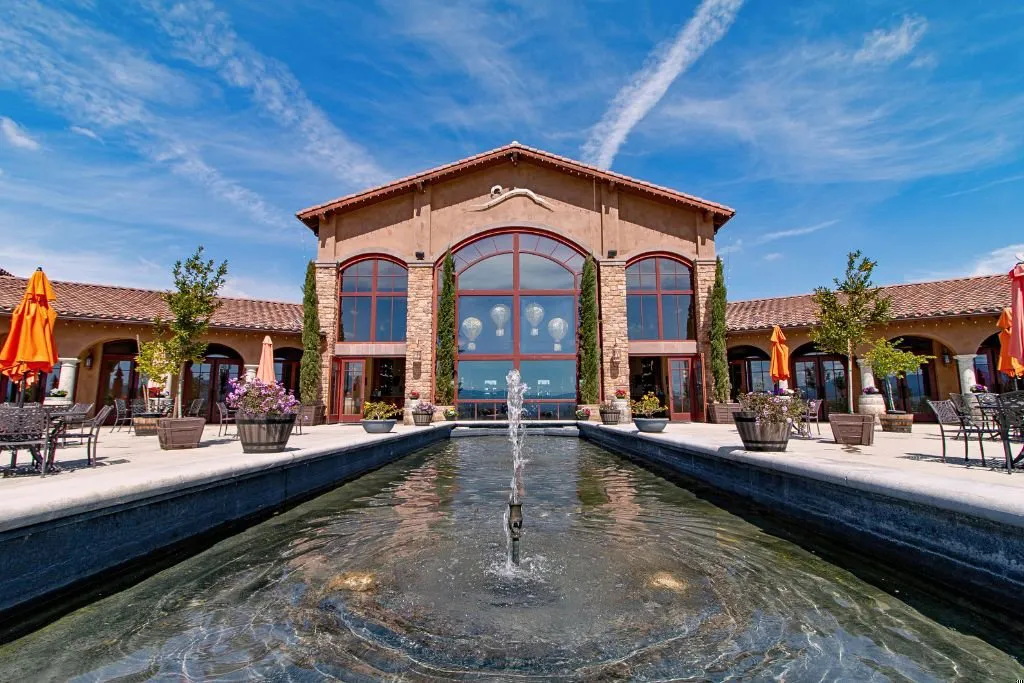 Monte De Oro Winery