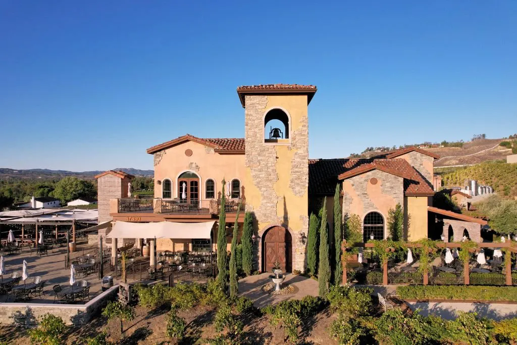 Robert Renzoni Vineyards