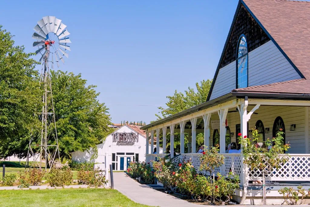 Ultimate Vineyards & Maurice Car'rie Winery